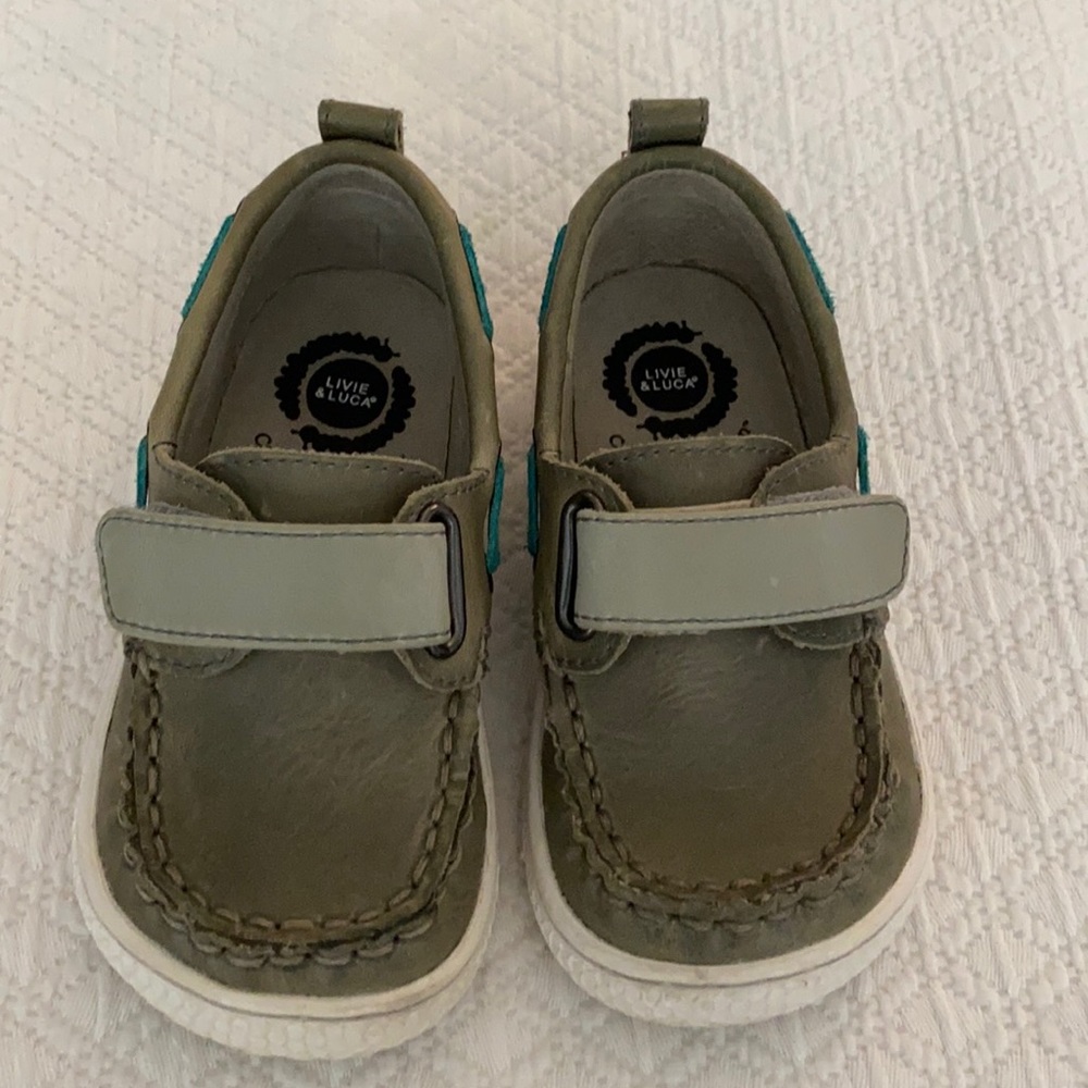 Livie & Luca boys nautical shoe. Good condition.